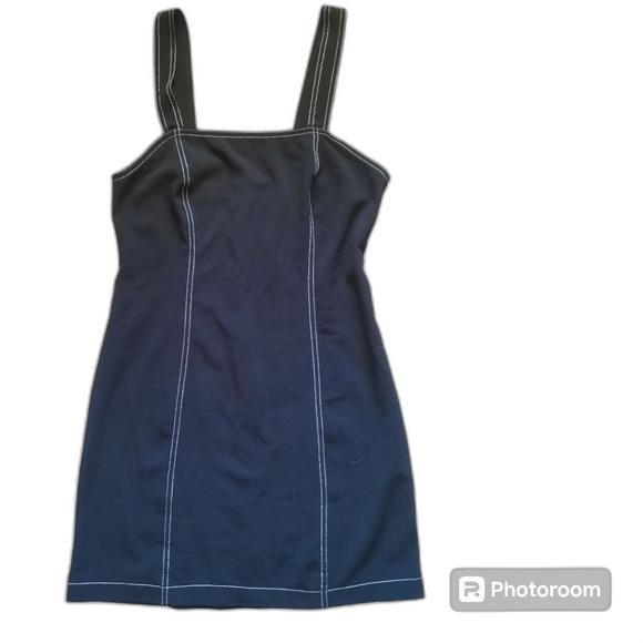 Forever 21 Mini Dress Black Size Medium No Belt - Picture 1 of 4